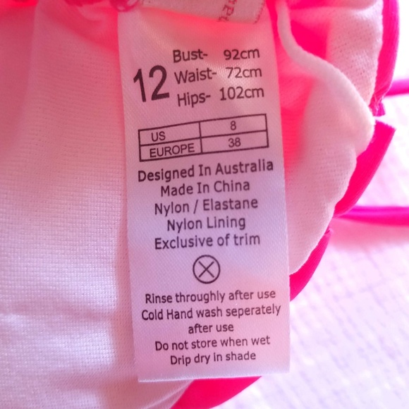 SOLD 2Chillies Malibu Frill Trangle Bikini top - Picture 4 of 5